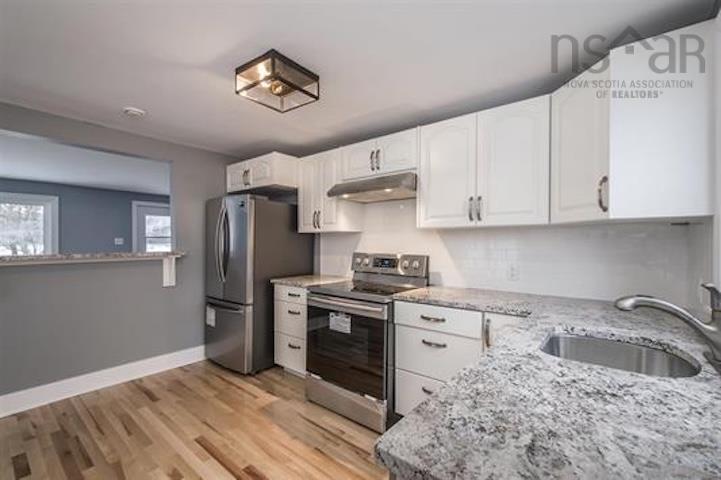 82 Sunnybrae Avenue, Halifax, NS