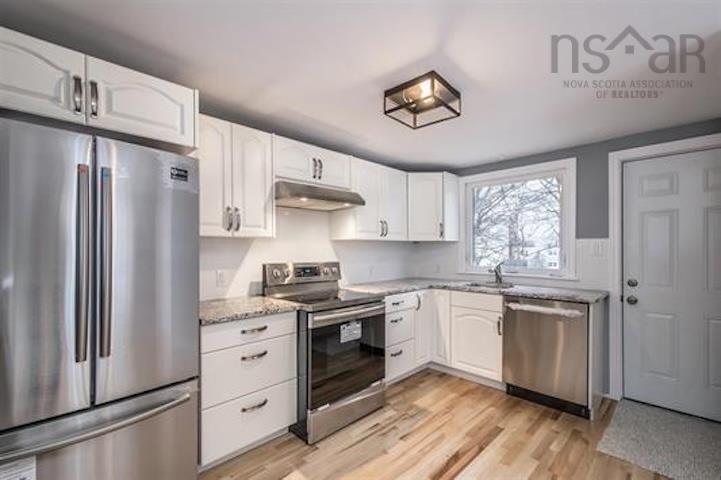 82 Sunnybrae Avenue, Halifax, NS