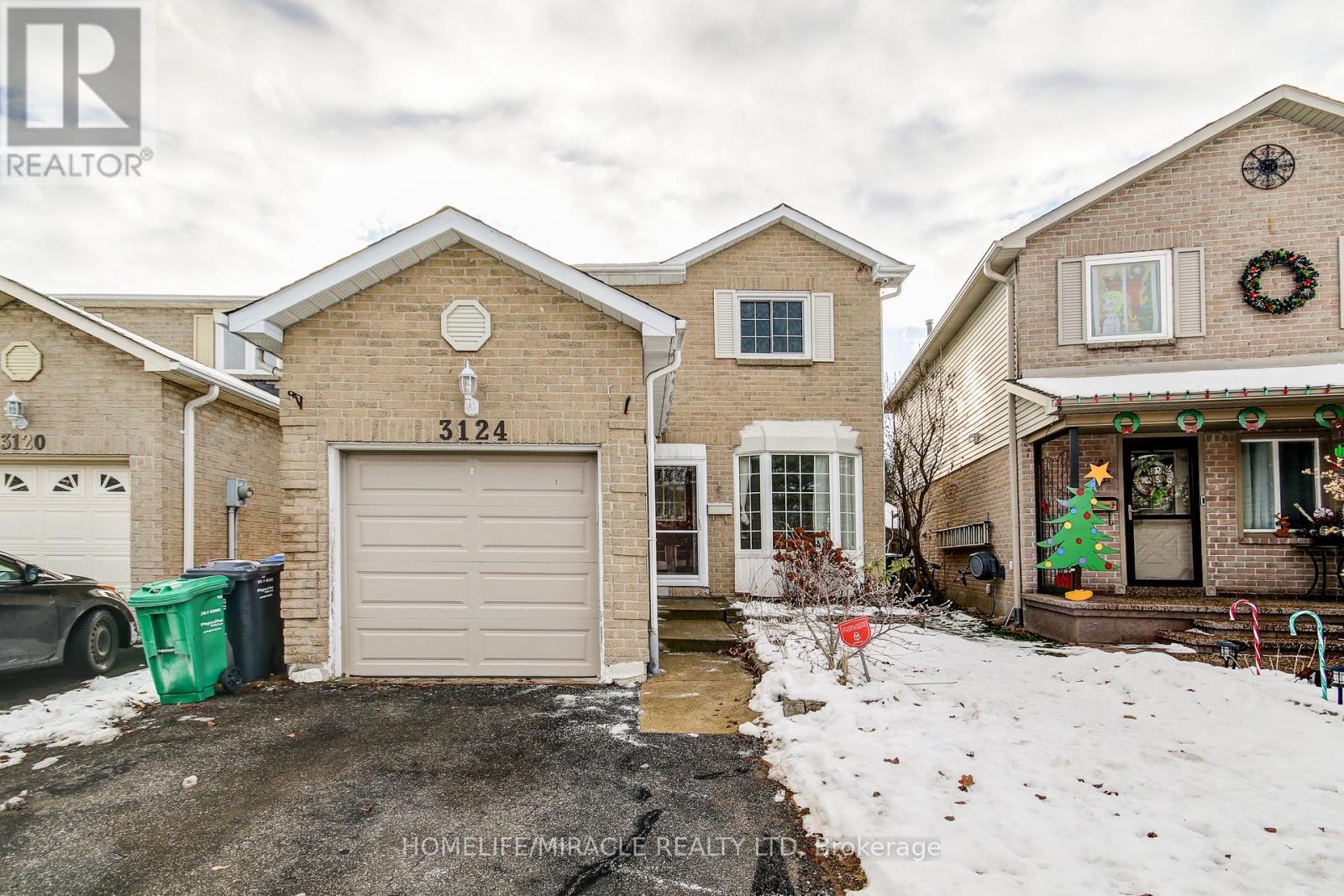 3124 Patrick Crescent, Mississauga, ON - Outdoor With Facade