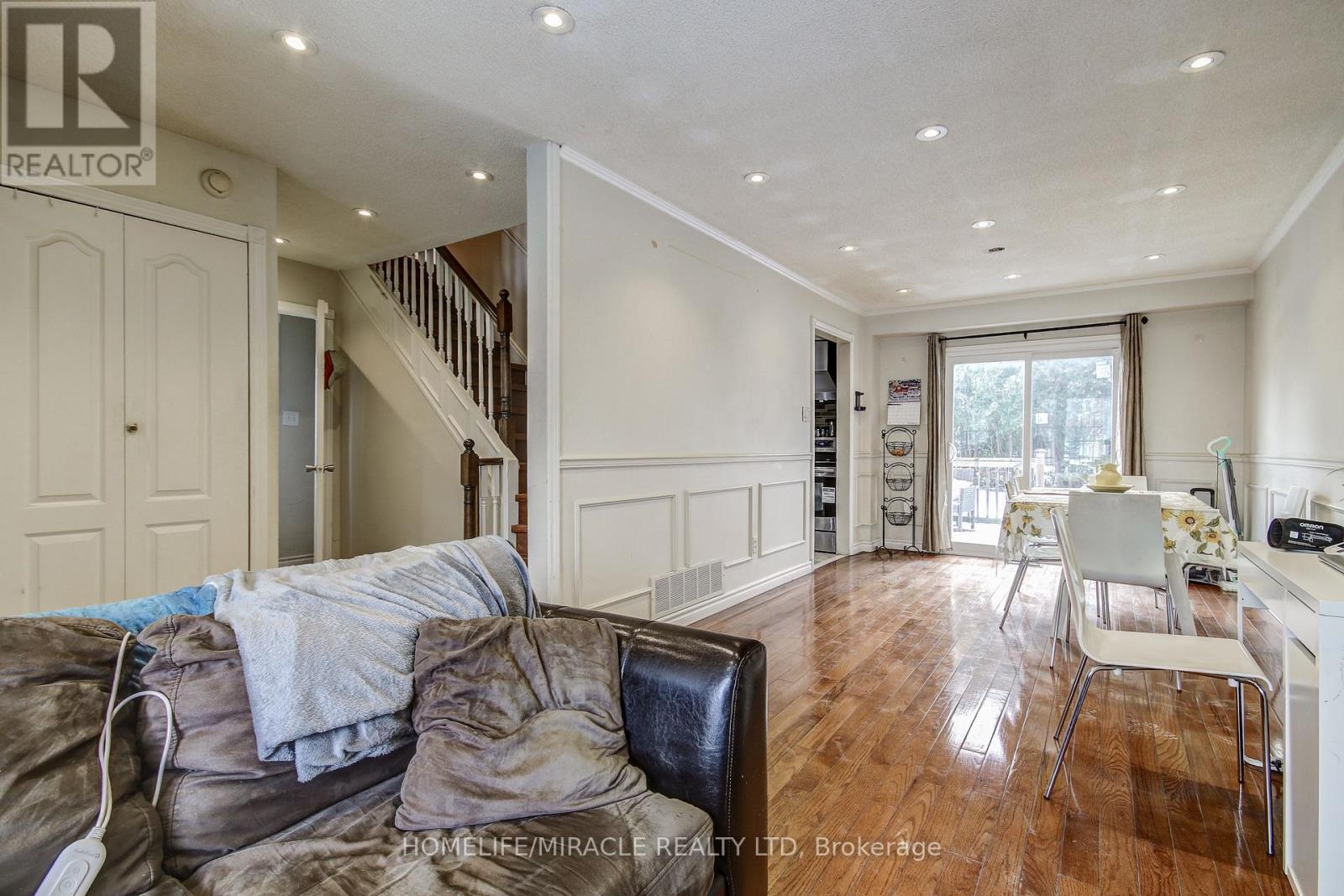 3124 Patrick Crescent, Mississauga, ON - Indoor