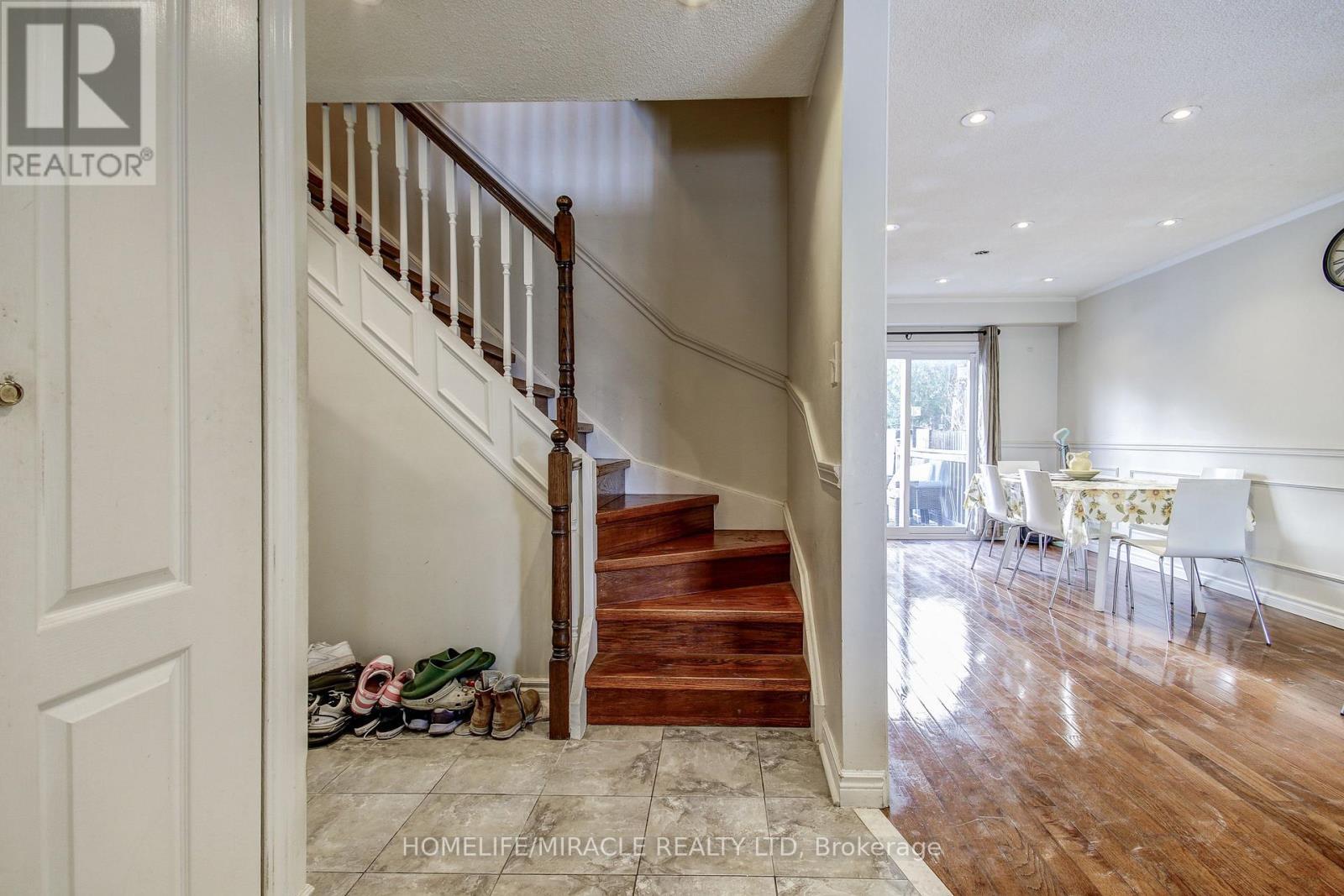 3124 Patrick Crescent, Mississauga, ON - Indoor Photo Showing Other Room