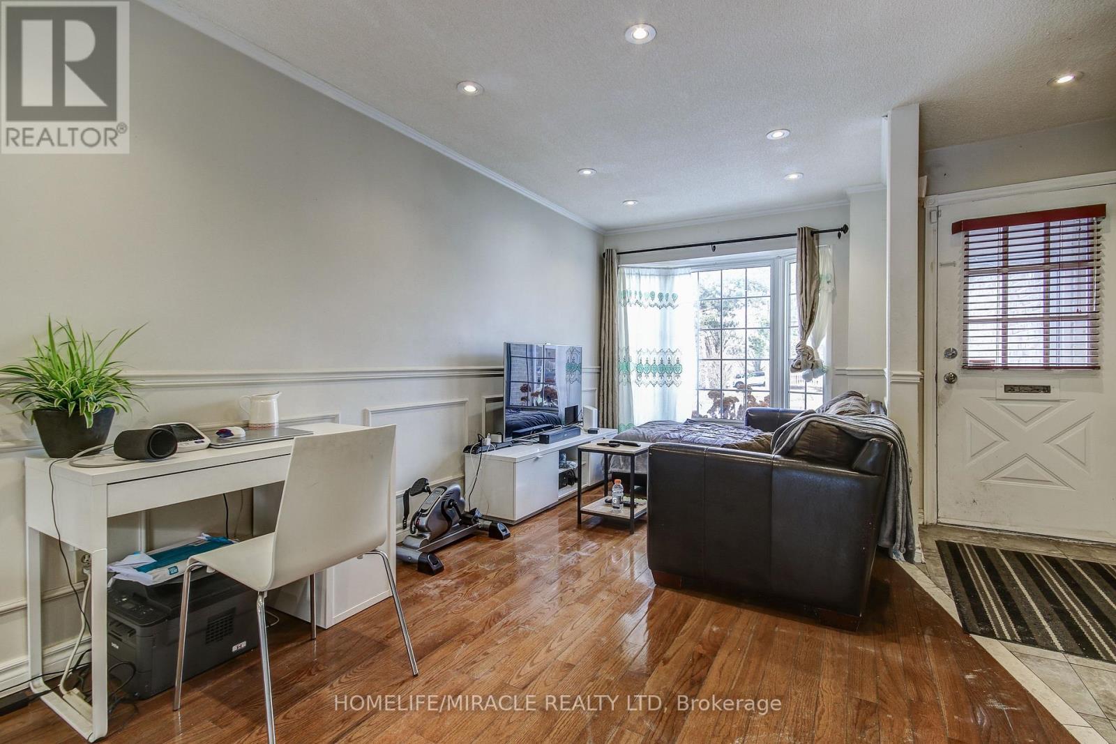 3124 Patrick Crescent, Mississauga, ON - Indoor