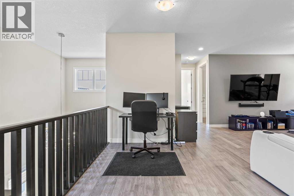 144 Legacy Mount Se, Calgary, AB - Indoor Photo Showing Office