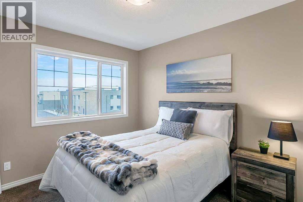 37 Silverado Saddle Avenue Sw, Calgary, AB - Indoor Photo Showing Bedroom