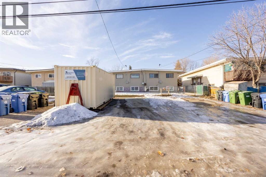 4 parking stalls - 11254 6 Street Sw, Calgary, AB - Outdoor