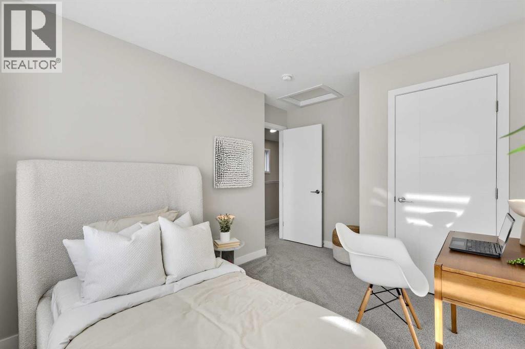 7079 Rangeview Avenue Se, Calgary, AB - Indoor Photo Showing Bedroom