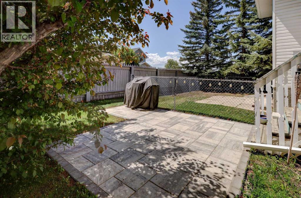 112 Martin Crossing Court Ne, Calgary, AB - Outdoor