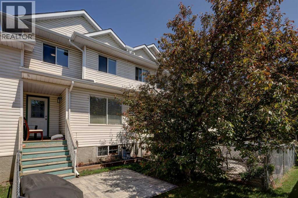 112 Martin Crossing Court Ne, Calgary, AB - Outdoor