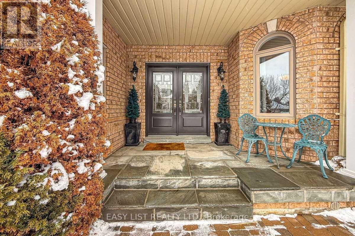 37 Nevada Crescent, Vaughan, ON - Outdoor