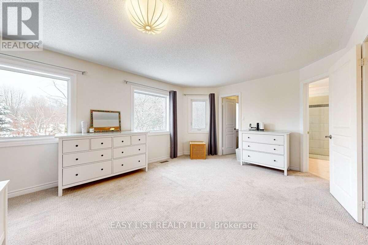37 Nevada Crescent, Vaughan, ON - Indoor Photo Showing Bedroom