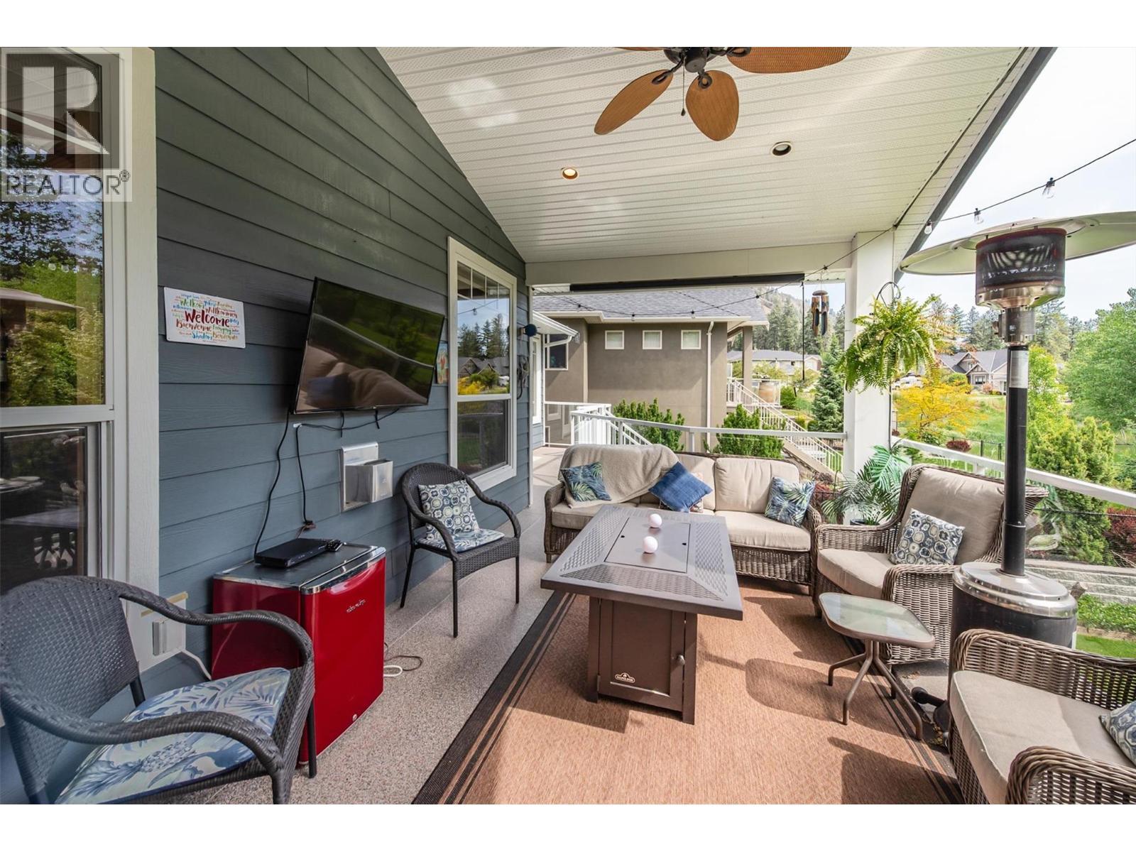 2423 Paramount Drive, West Kelowna, BC - Outdoor With Deck Patio Veranda With Exterior