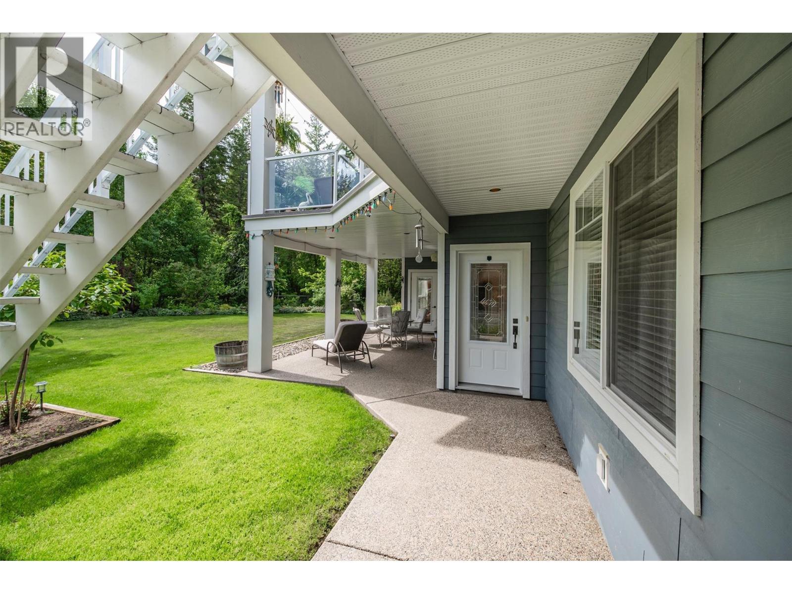 2423 Paramount Drive, West Kelowna, BC - Outdoor With Deck Patio Veranda With Exterior