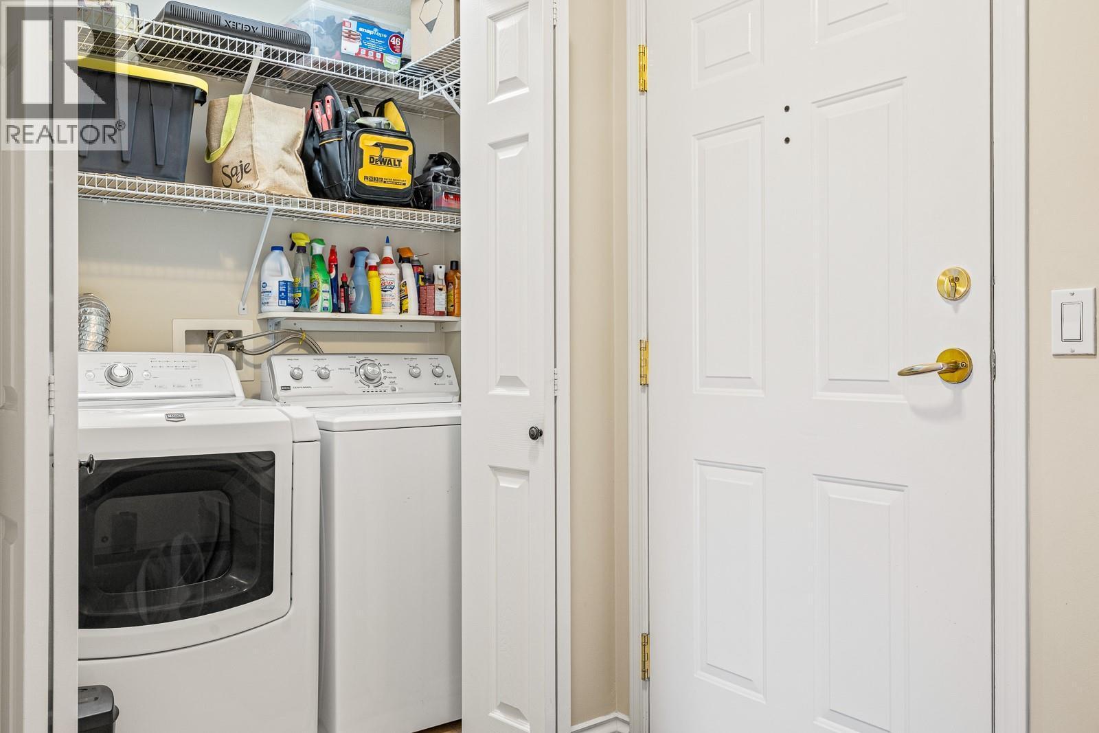 555 Houghton Road Unit# 206, Kelowna, BC - Indoor Photo Showing Laundry Room