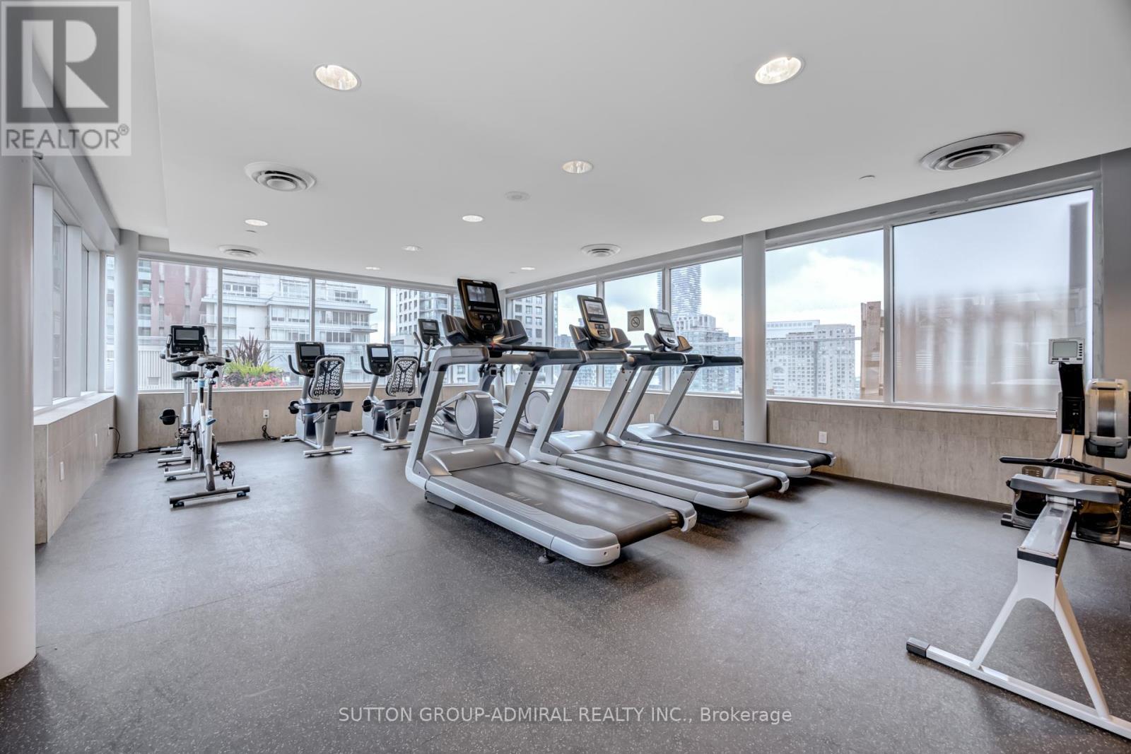 723 - 1 King Street W, Toronto, ON - Indoor Photo Showing Gym Room