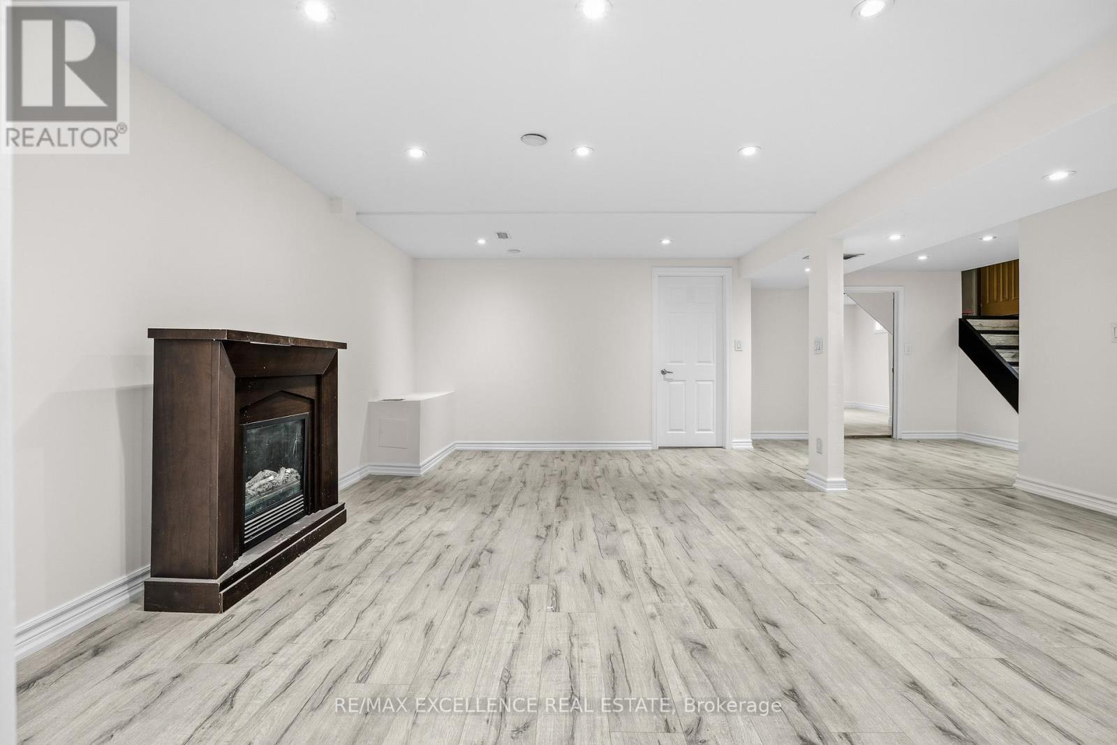 45 Stevenson Road N, Oshawa, ON - Indoor With Fireplace