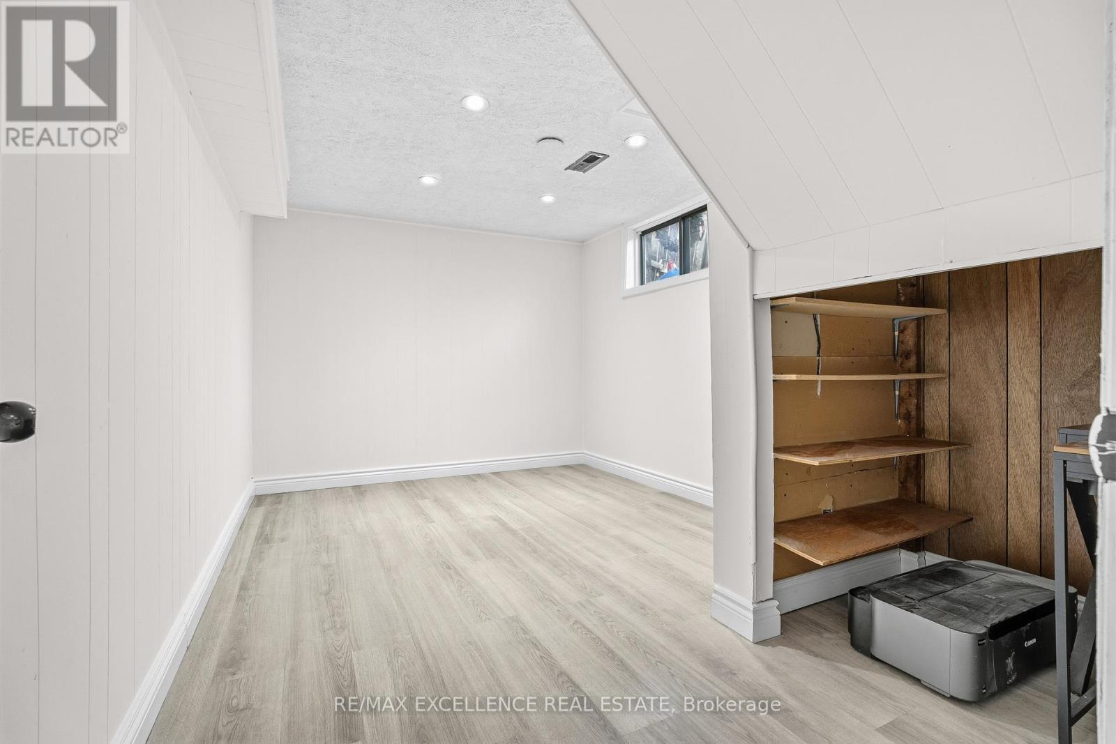 45 Stevenson Road N, Oshawa, ON - Indoor Photo Showing Other Room