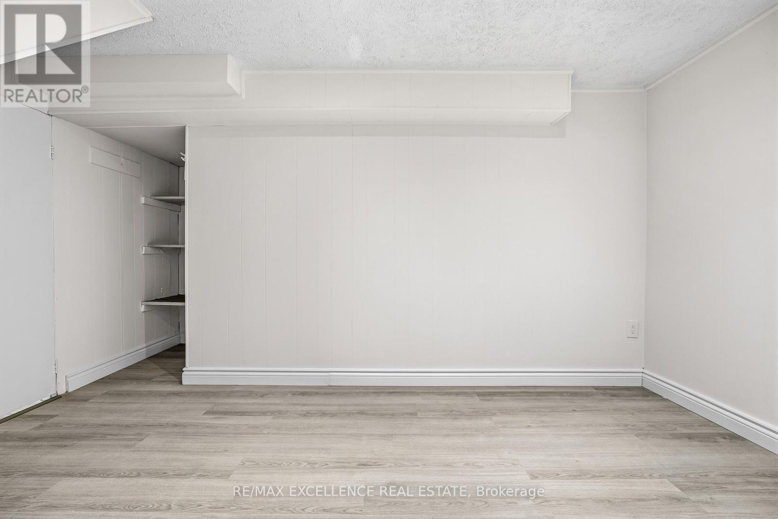 45 Stevenson Road N, Oshawa, ON - Indoor