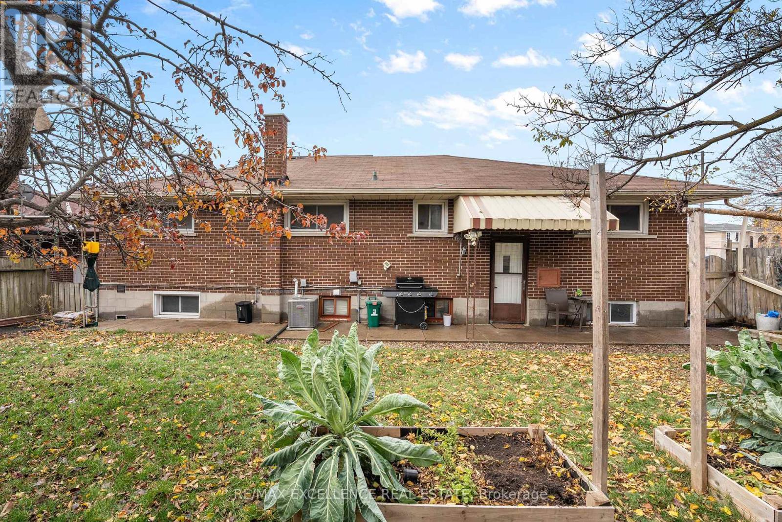 45 Stevenson Road N, Oshawa, ON - Outdoor