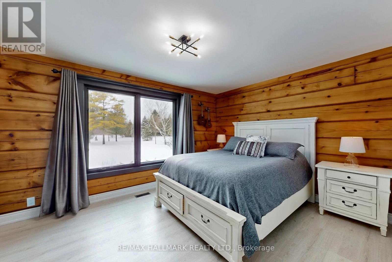 13551 Concession 5 Road, Uxbridge, ON - Indoor Photo Showing Bedroom