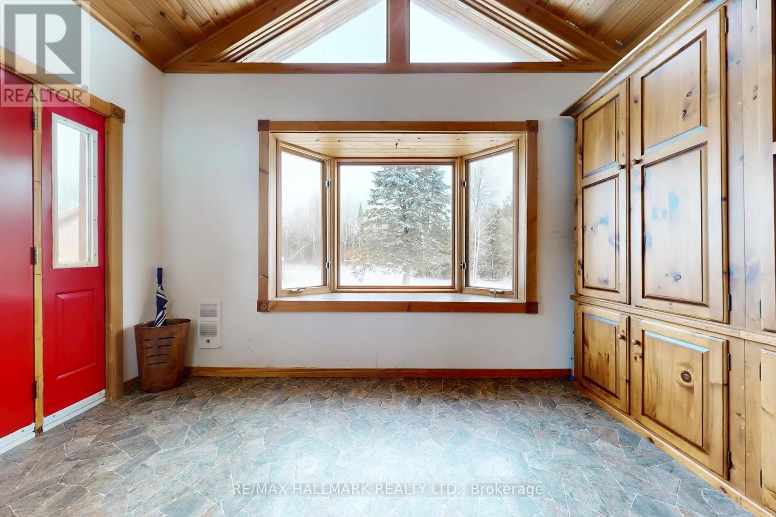 13551 Concession 5 Road, Uxbridge, ON - Indoor Photo Showing Other Room