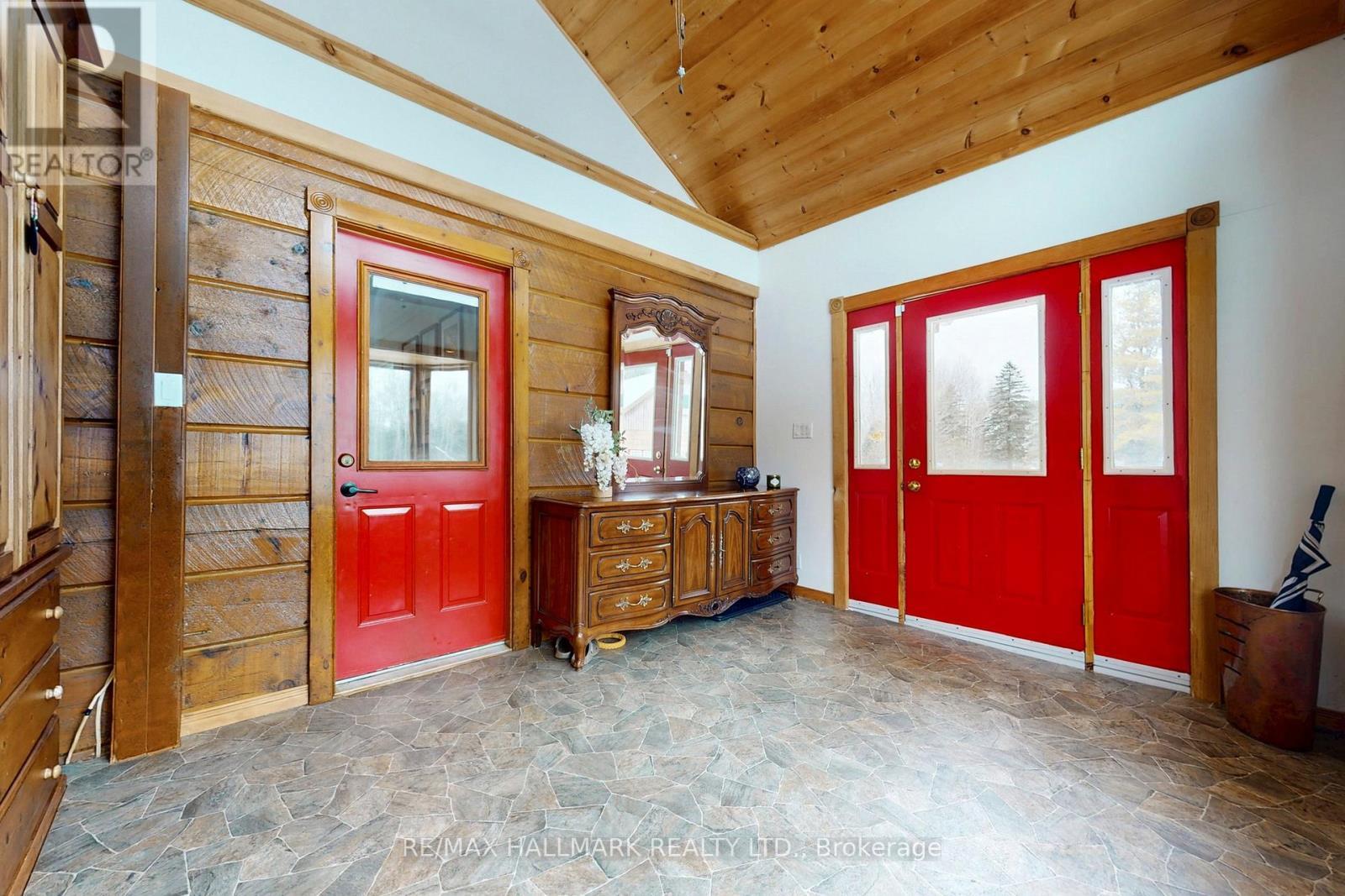 13551 Concession 5 Road, Uxbridge, ON - Indoor Photo Showing Other Room