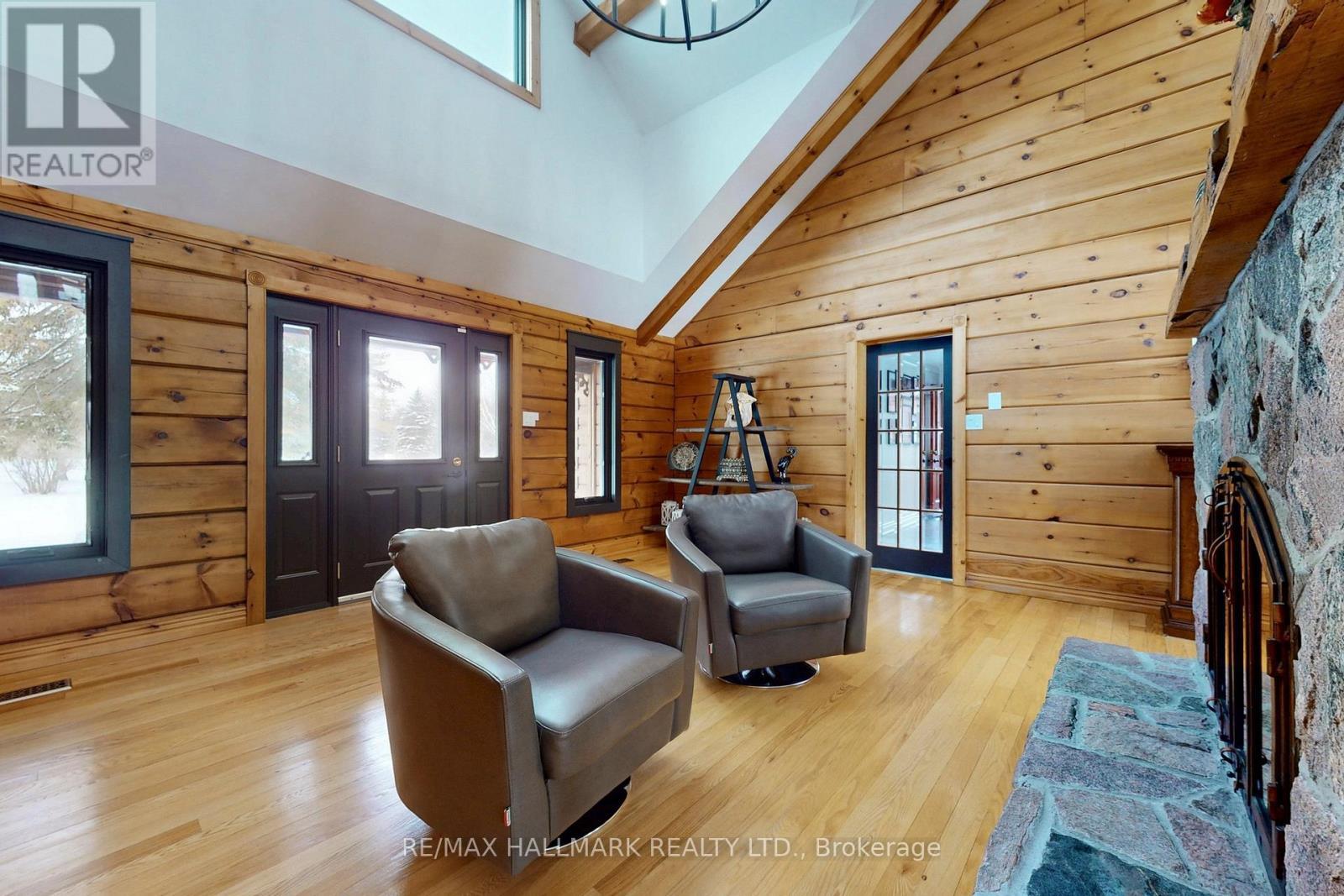 13551 Concession 5 Road, Uxbridge, ON - Indoor