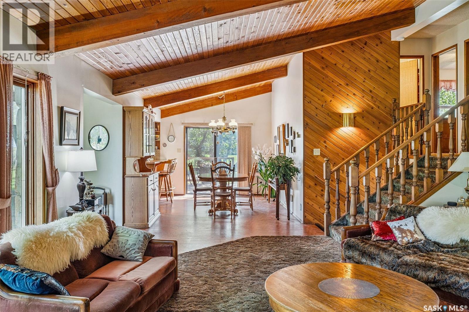 Norman And Maxine Gierl Yard Site, Leroy Rm No. 339, SK - Indoor Photo Showing Living Room