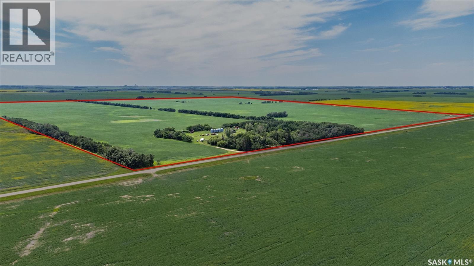 Norman And Maxine Gierl Yard Site, Leroy Rm No. 339, SK - Outdoor With View