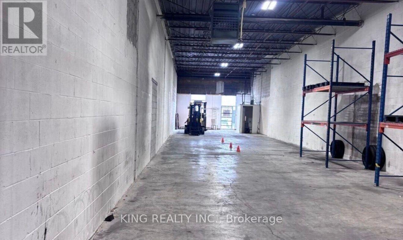 7 - 67 Westmore Drive, Toronto, ON