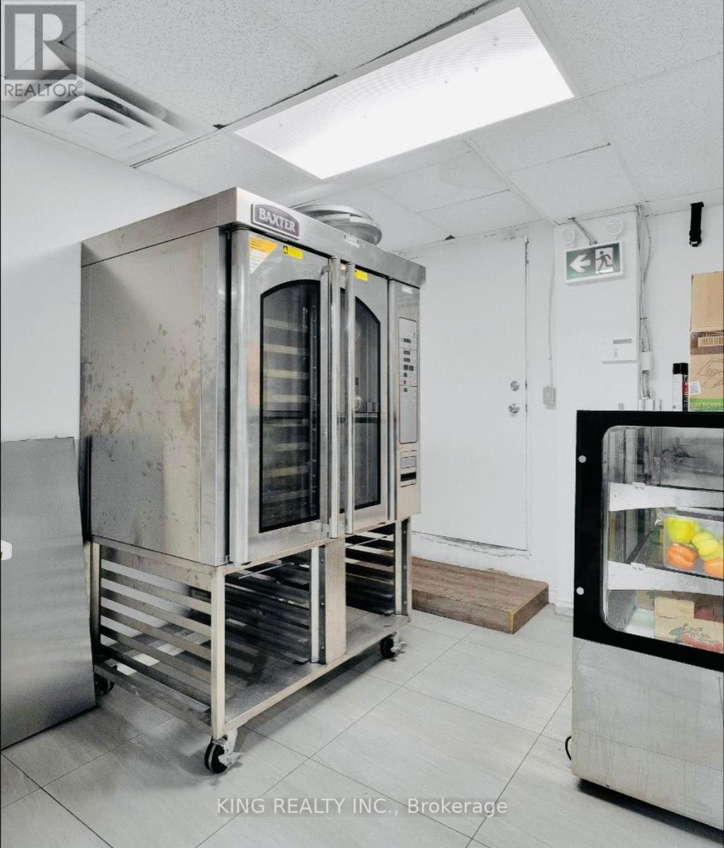 4781 Wyandotte Street E, Windsor, ON