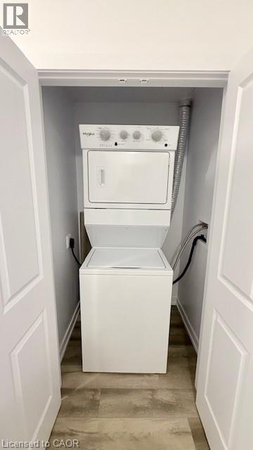 470 Dundas Street E Unit# 1009, Waterdown, ON - Indoor Photo Showing Laundry Room