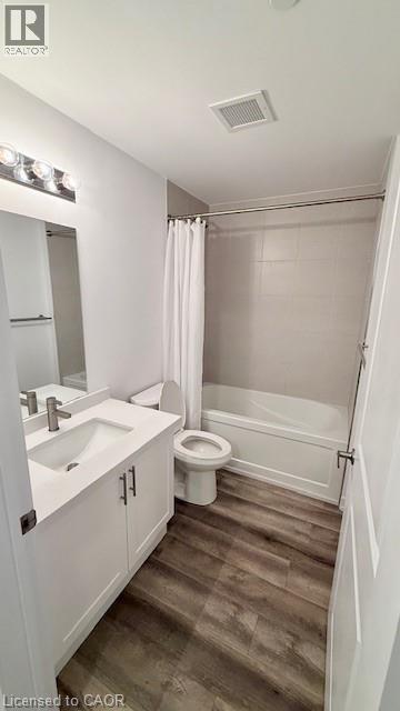 470 Dundas Street E Unit# 1009, Waterdown, ON - Indoor Photo Showing Bathroom