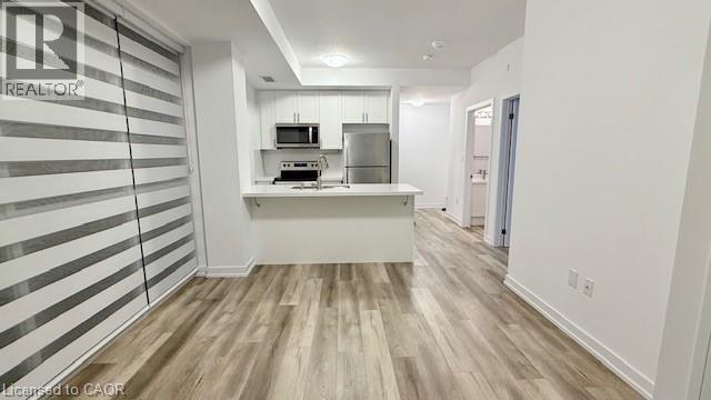 470 Dundas Street E Unit# 1009, Waterdown, ON - Indoor Photo Showing Kitchen