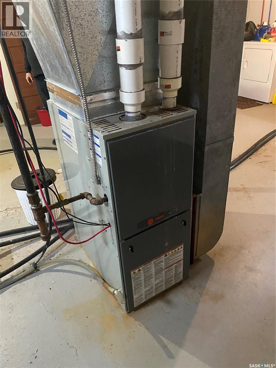 Kisil Estate Farm, St. Louis, SK