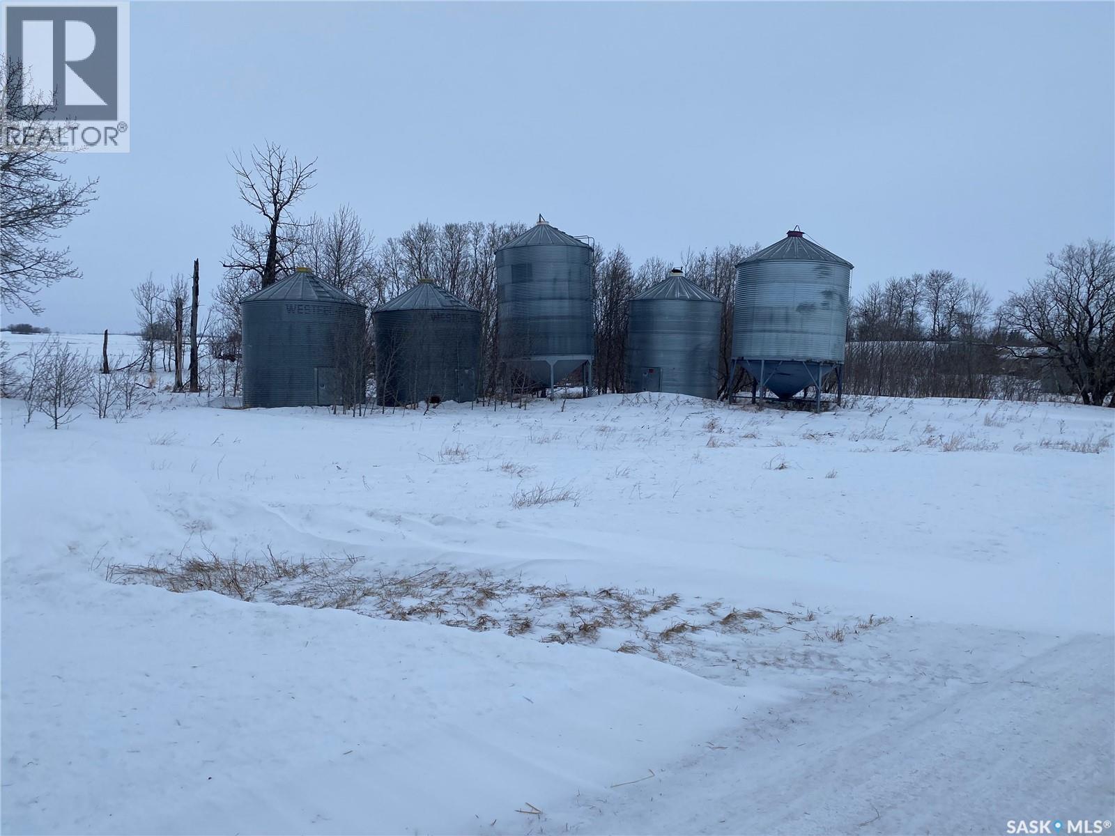 Kisil Estate Farm, St. Louis, SK