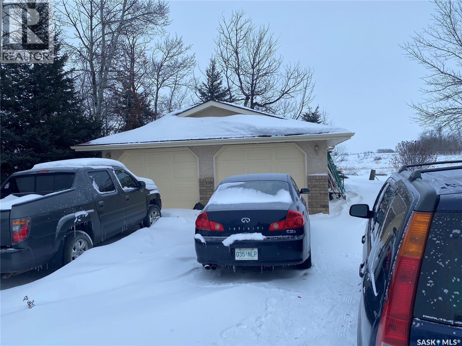 Kisil Estate Farm, St. Louis, SK