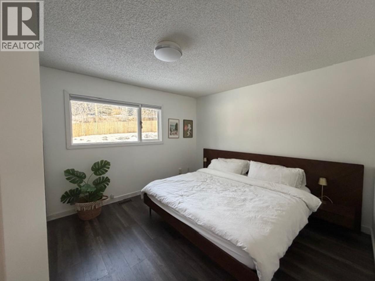 3039 Ridgeview Drive, Prince George, BC - Indoor Photo Showing Bedroom