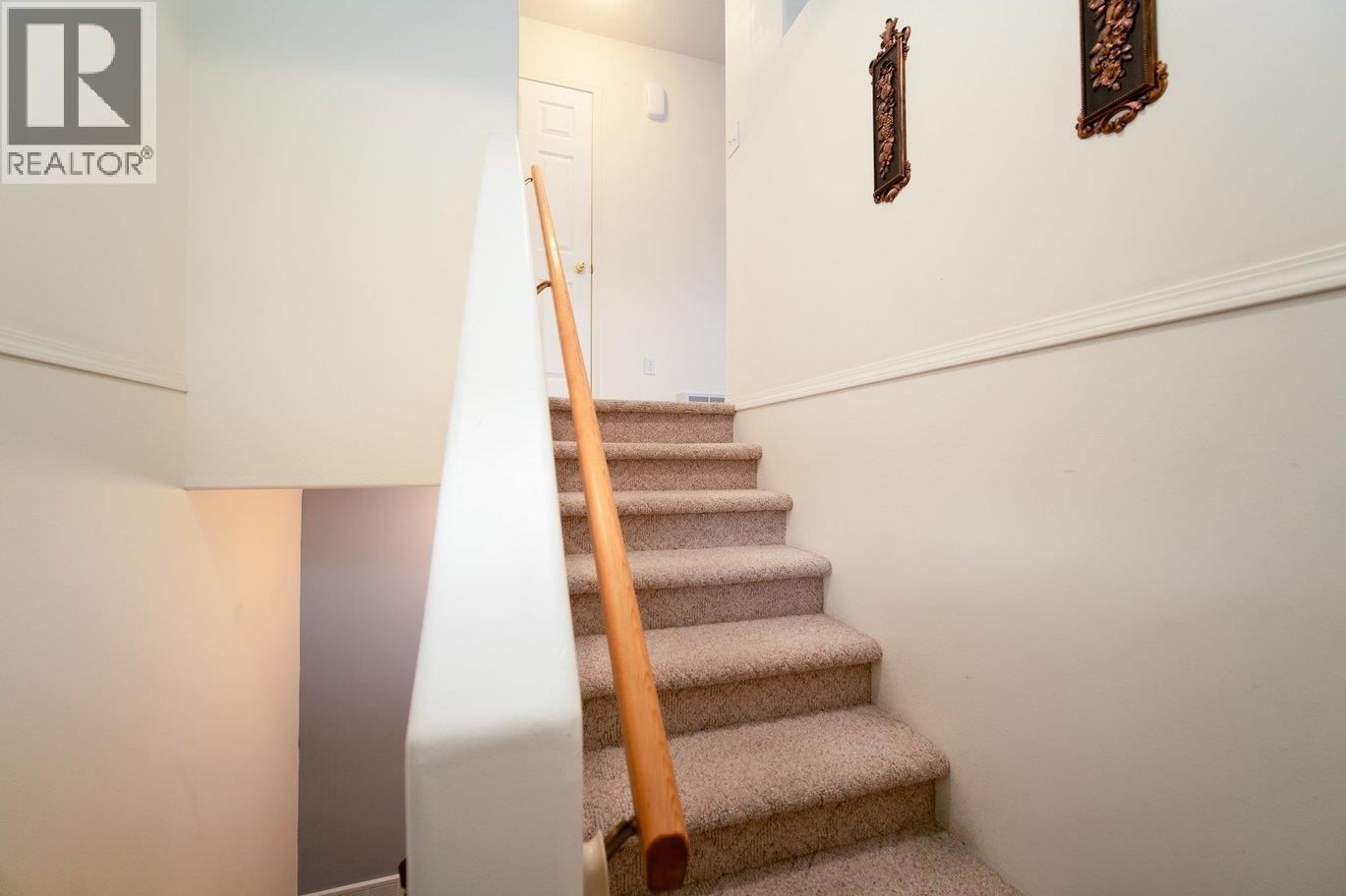 2401 12Th Street N Unit# 20, Cranbrook, BC - Indoor Photo Showing Other Room