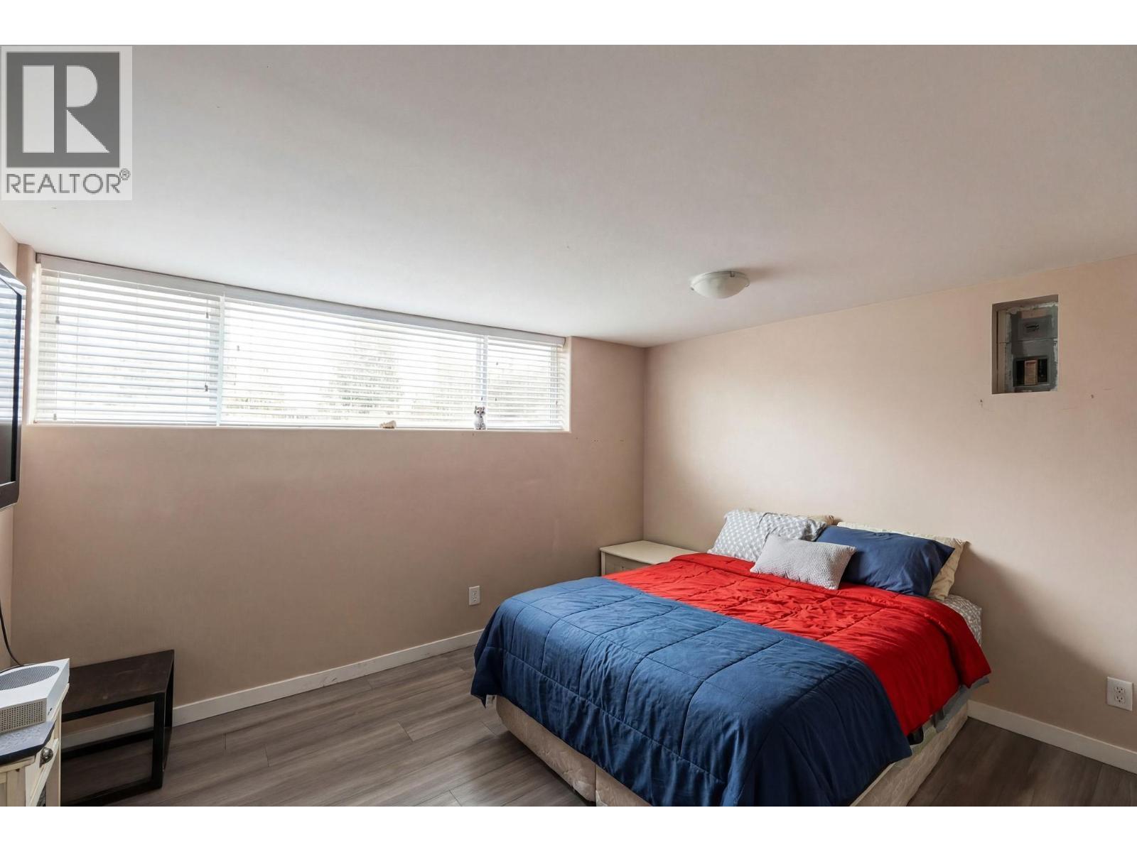 698 Balsam Road, Kelowna, BC - Indoor Photo Showing Bedroom