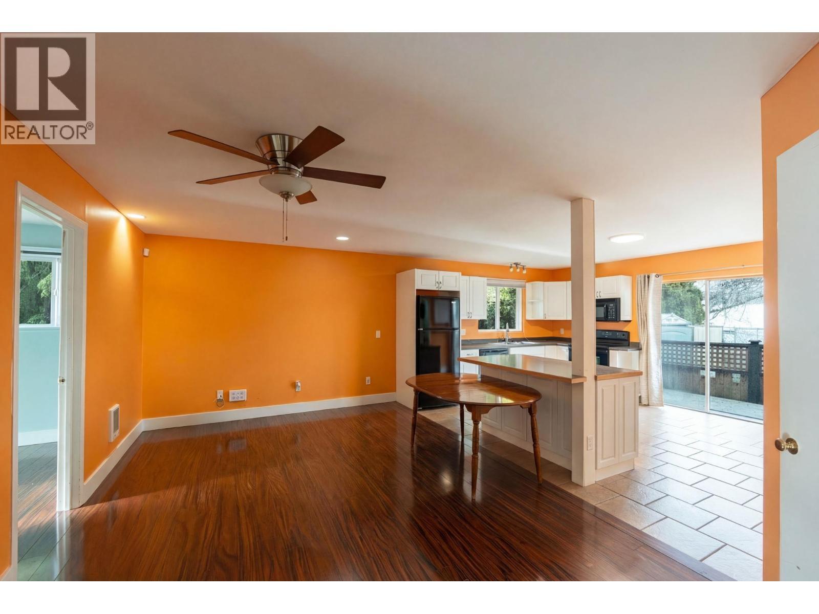 698 Balsam Road, Kelowna, BC - Indoor Photo Showing Other Room