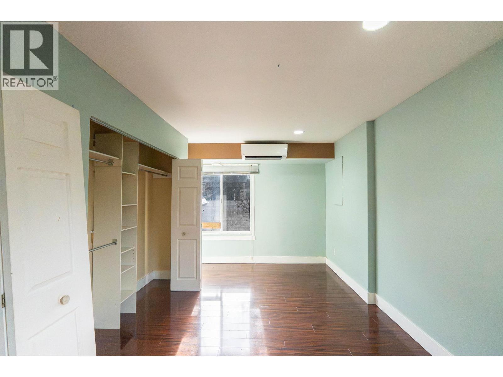 698 Balsam Road, Kelowna, BC - Indoor Photo Showing Other Room