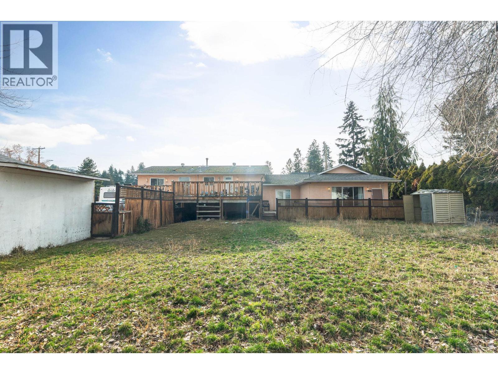 698 Balsam Road, Kelowna, BC - Outdoor