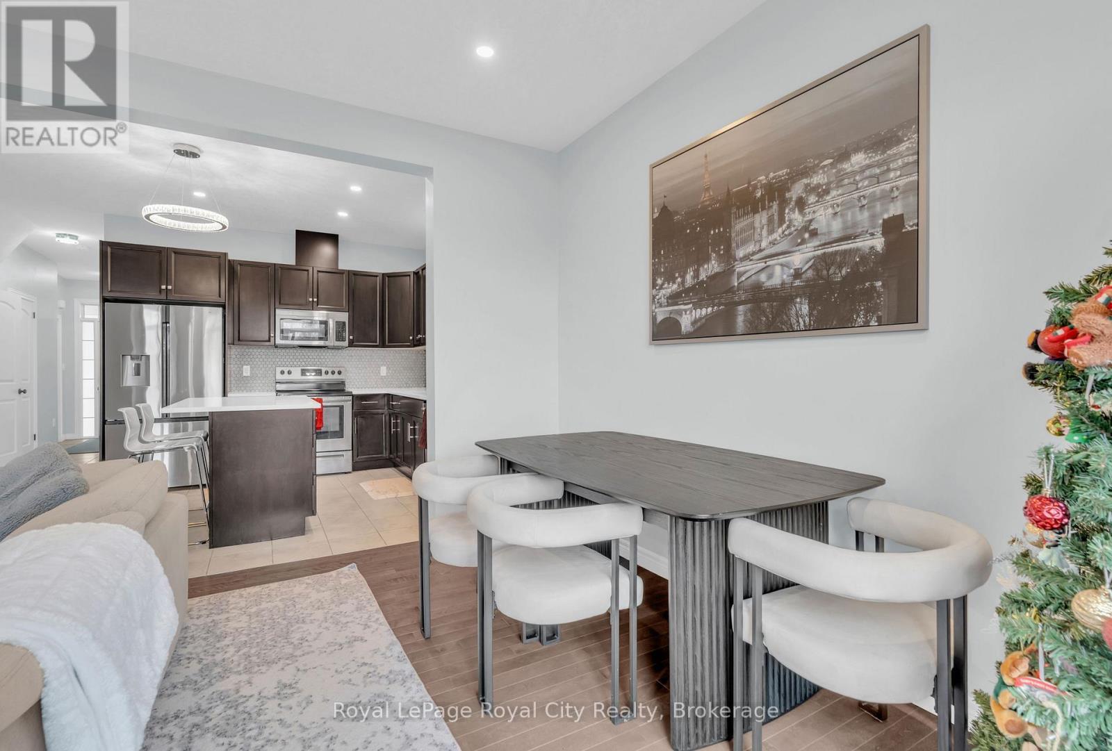 7 - 269 Watson Parkway N, Guelph (Grange Road), ON - Indoor Photo Showing Dining Room