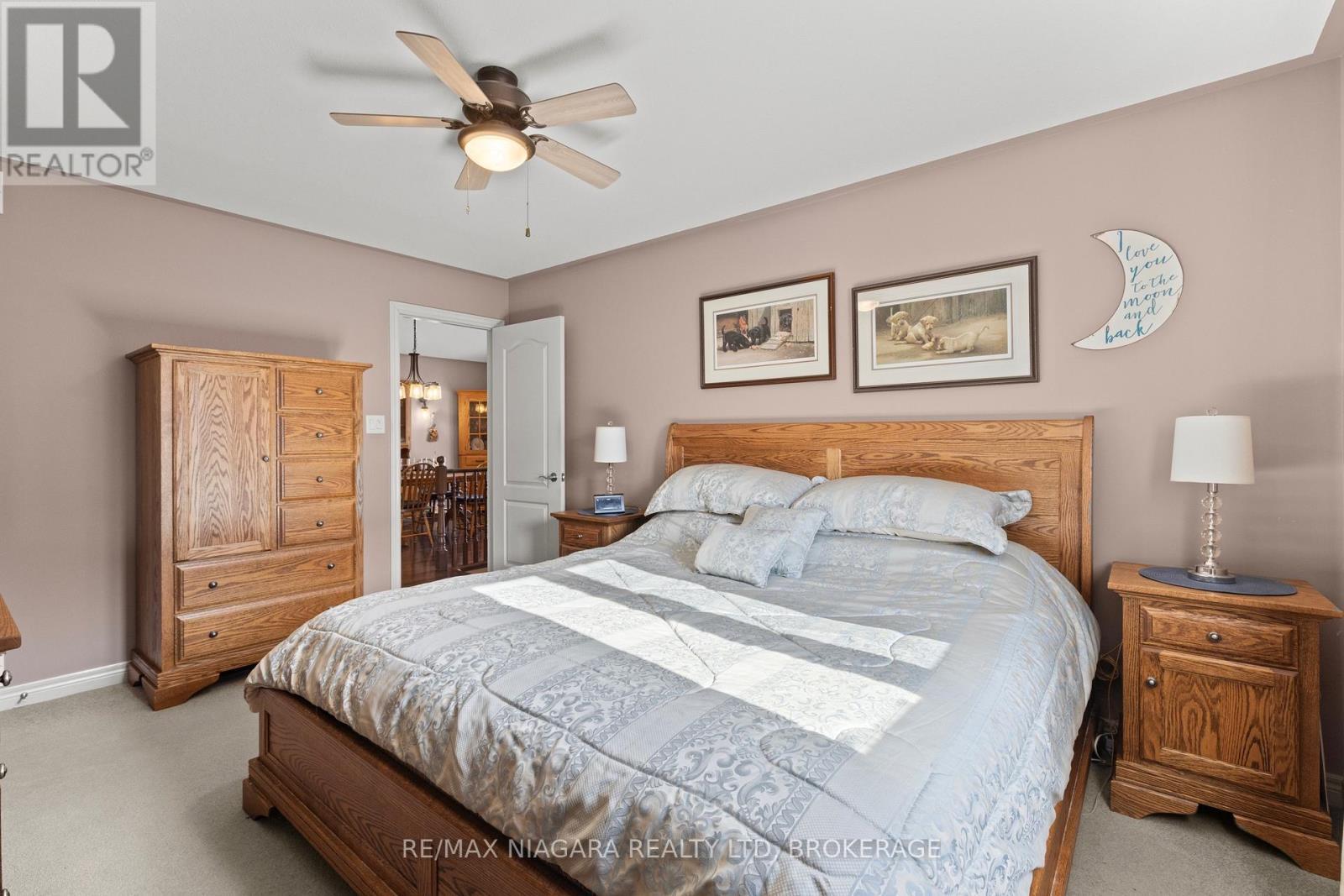 129 Wellbrook Avenue, Welland (Prince Charles), ON - Indoor Photo Showing Bedroom