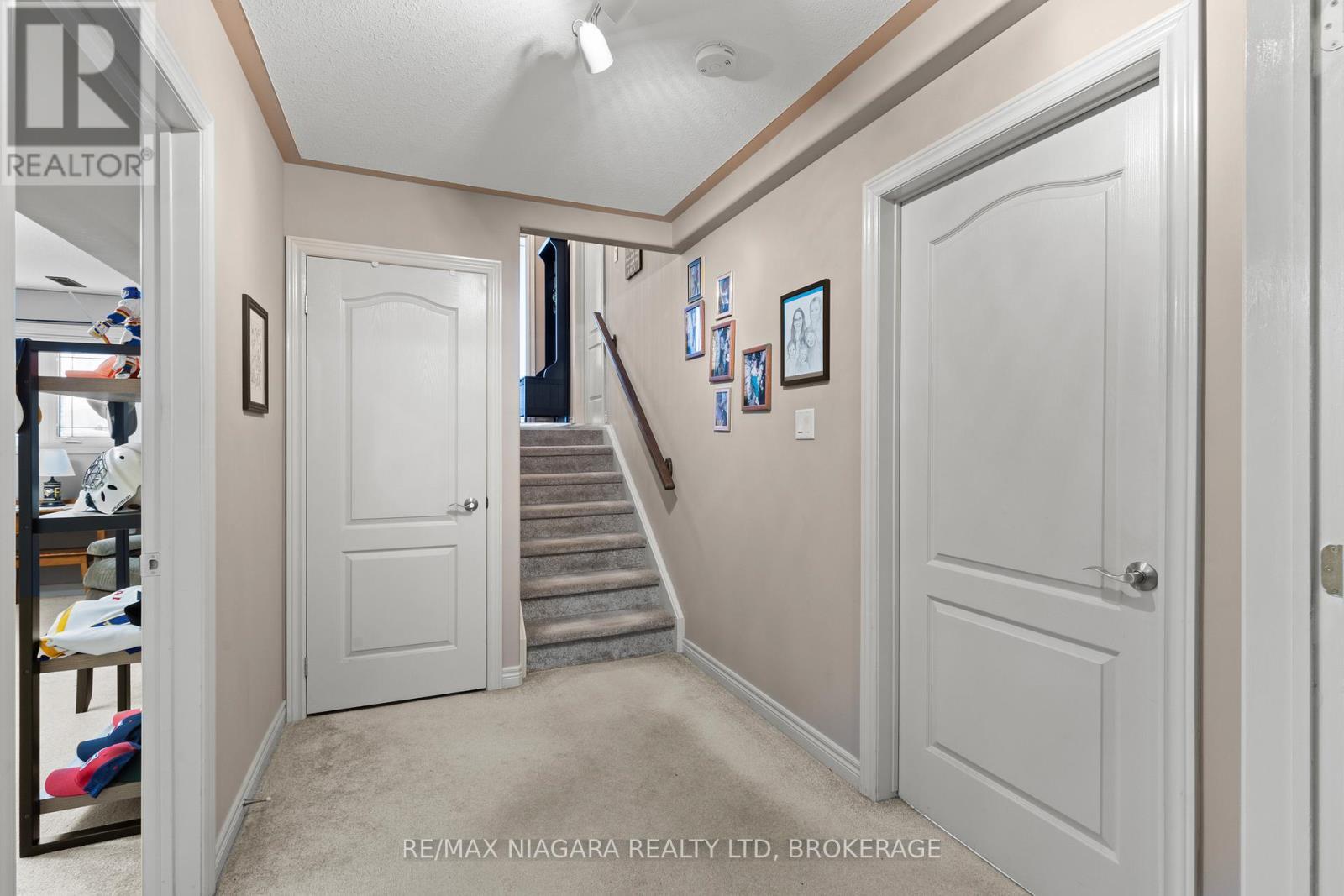 129 Wellbrook Avenue, Welland (Prince Charles), ON - Indoor Photo Showing Other Room