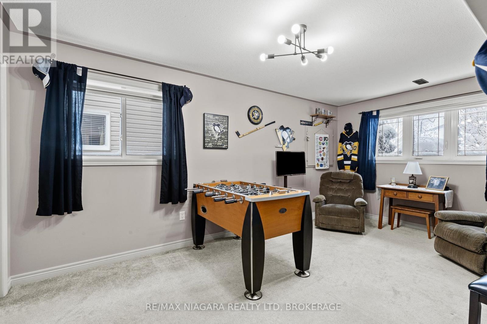 129 Wellbrook Avenue, Welland (Prince Charles), ON - Indoor Photo Showing Other Room