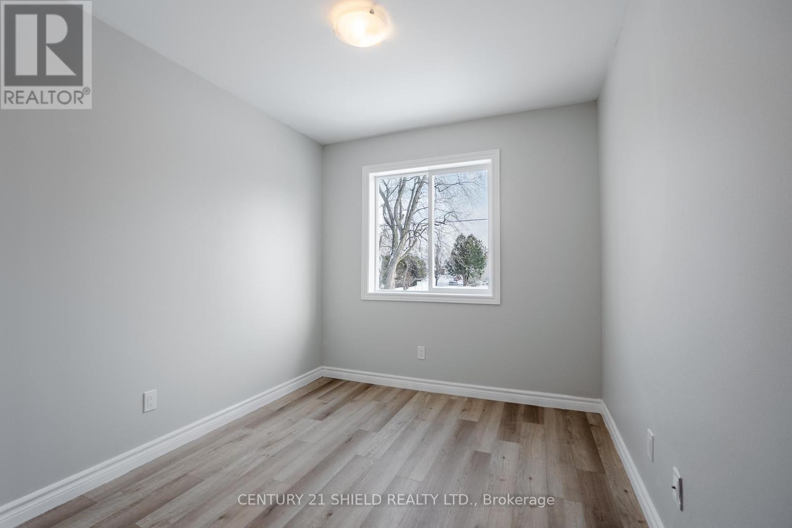 28 George Street, North Stormont, ON - Indoor Photo Showing Other Room