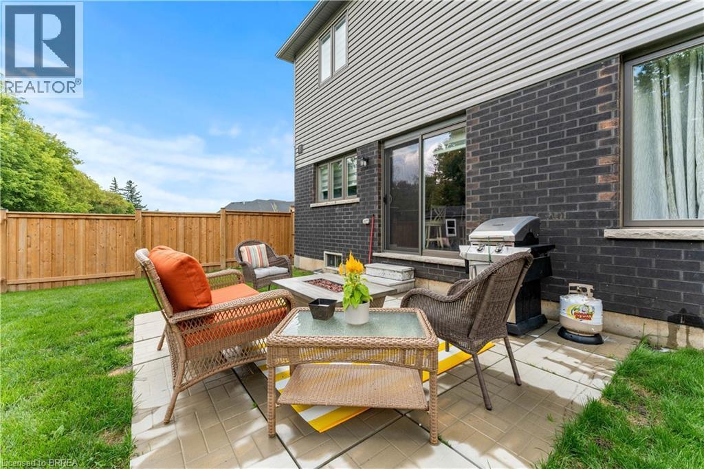 8 Lorne Card Drive, Paris, ON - Outdoor With Deck Patio Veranda