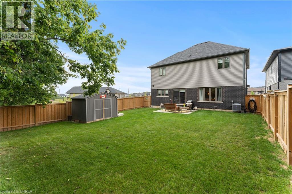 8 Lorne Card Drive, Paris, ON - Outdoor With Backyard