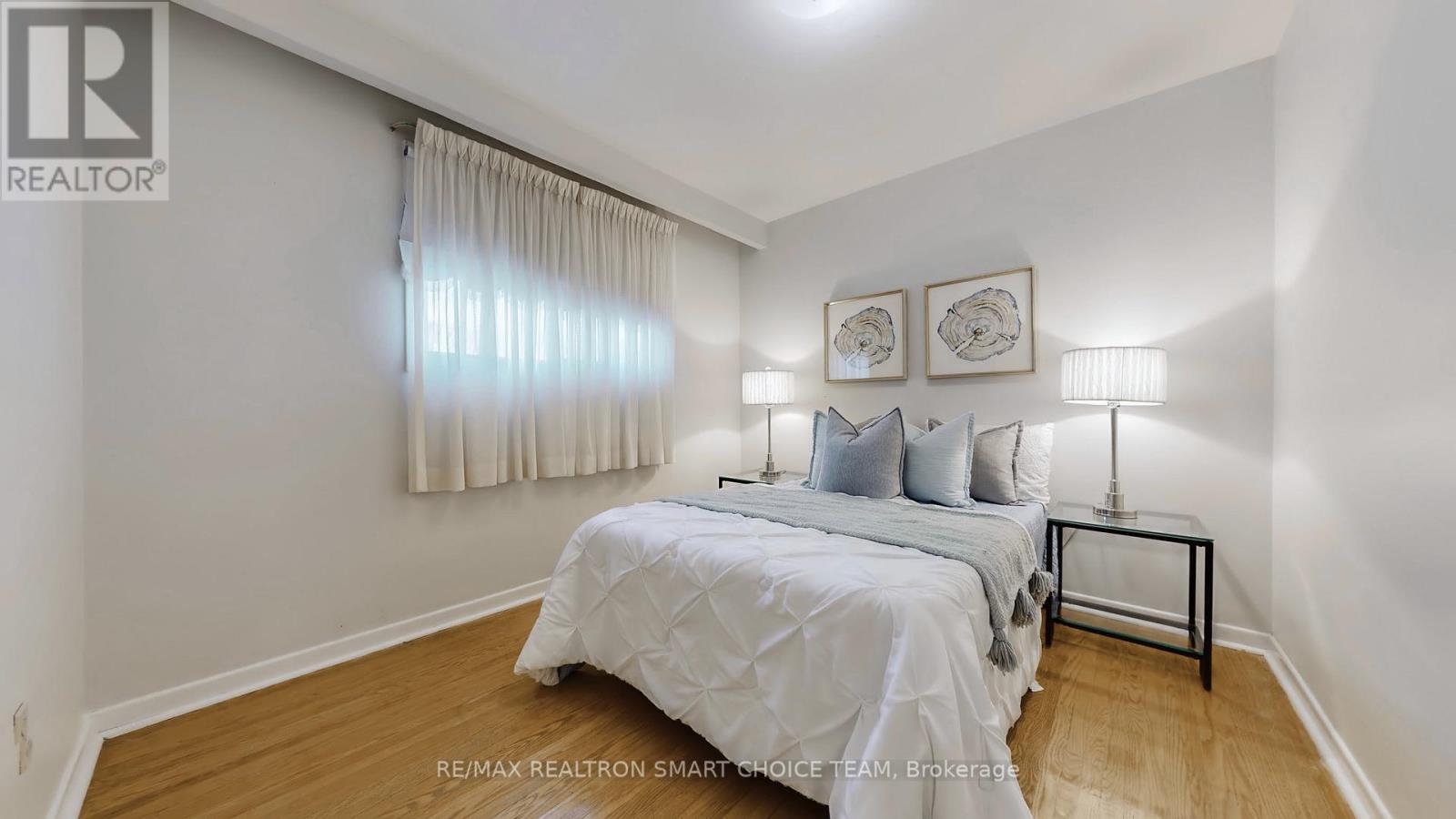 18 Brenham Crescent, Toronto, ON - Indoor Photo Showing Bedroom
